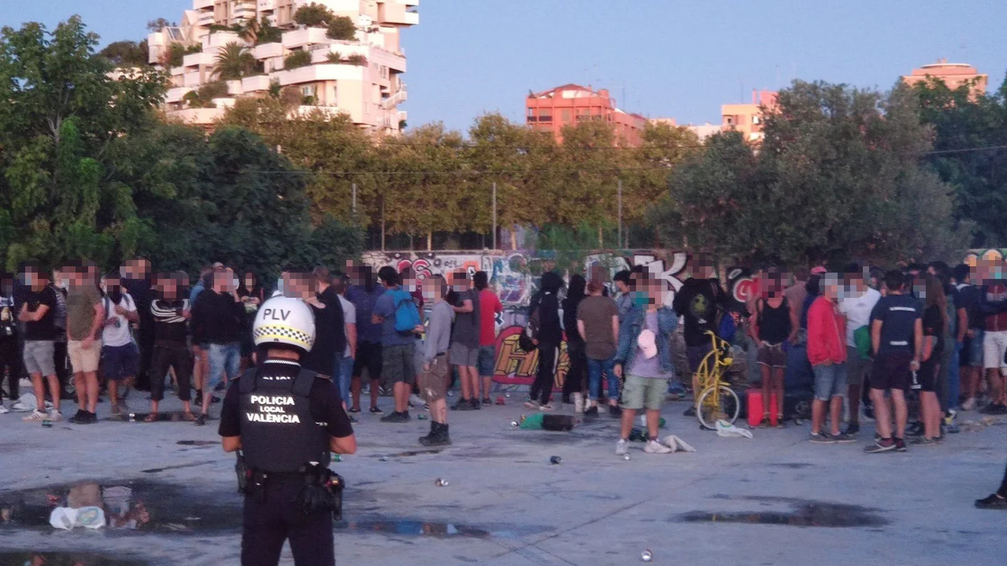 Fiesta ilegal en Valencia Fiesta ilegal en Valencia