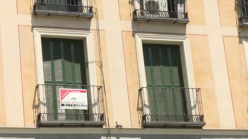 'Deshabitar' o la extraña paradoja de cómo el alquiler nos empuja hacia la compra 'Deshabitar' o la extraña paradoja de cómo el alquiler nos empuja hacia la compra