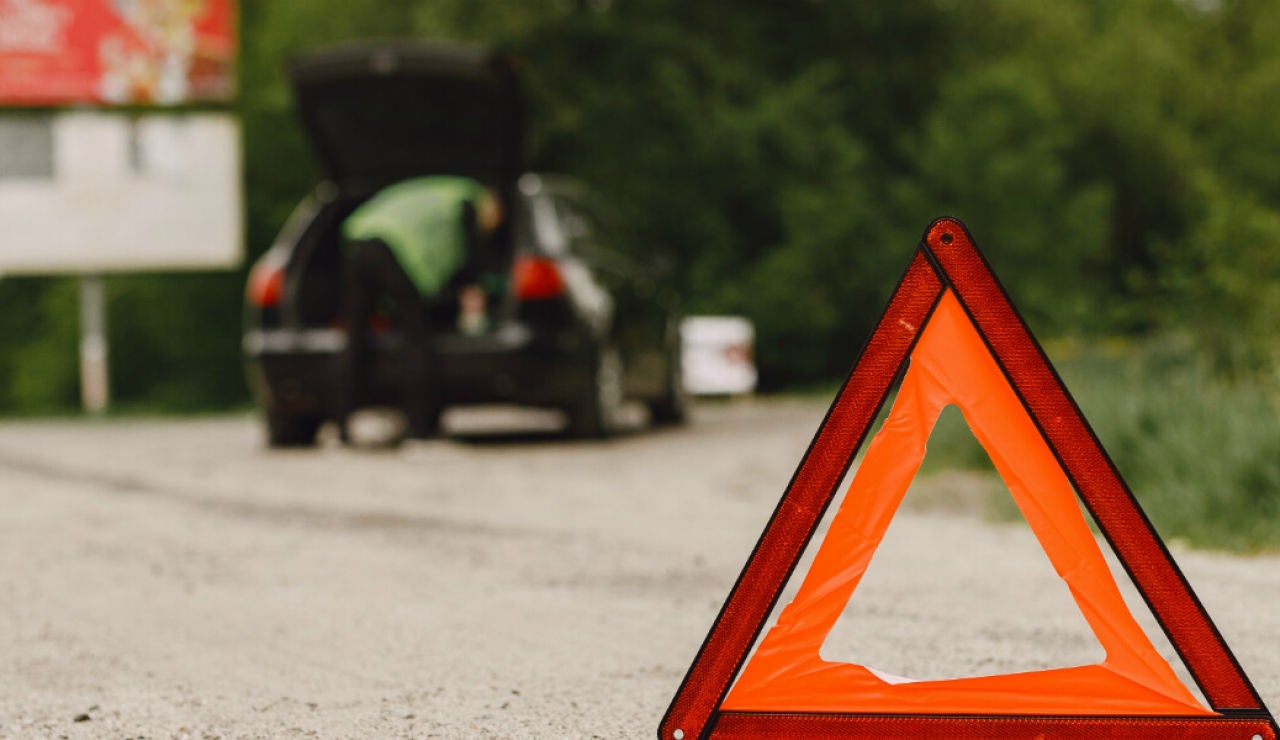 ¿Quieres ahorrarte 500 euros en multas? No olvides tu kit de seguridad