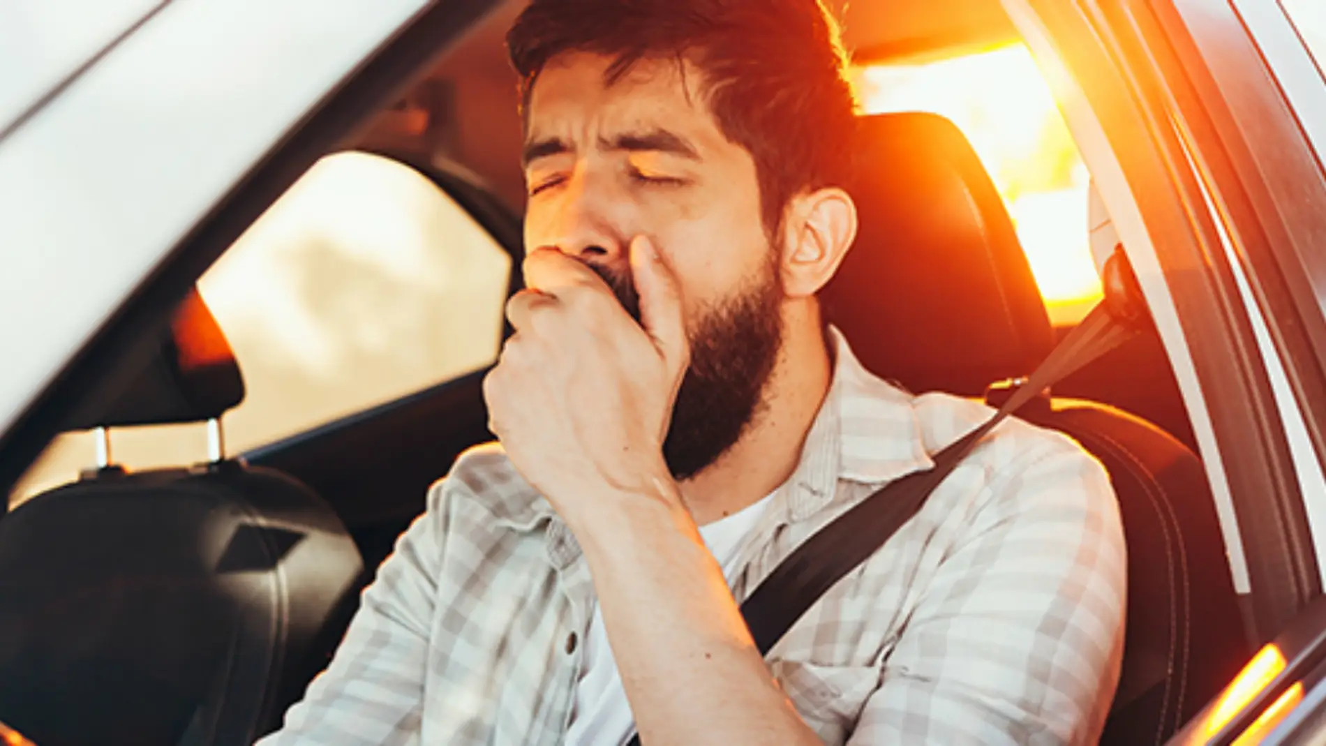 Cuidado con el síndrome postvacacional: también afecta a tu conducción