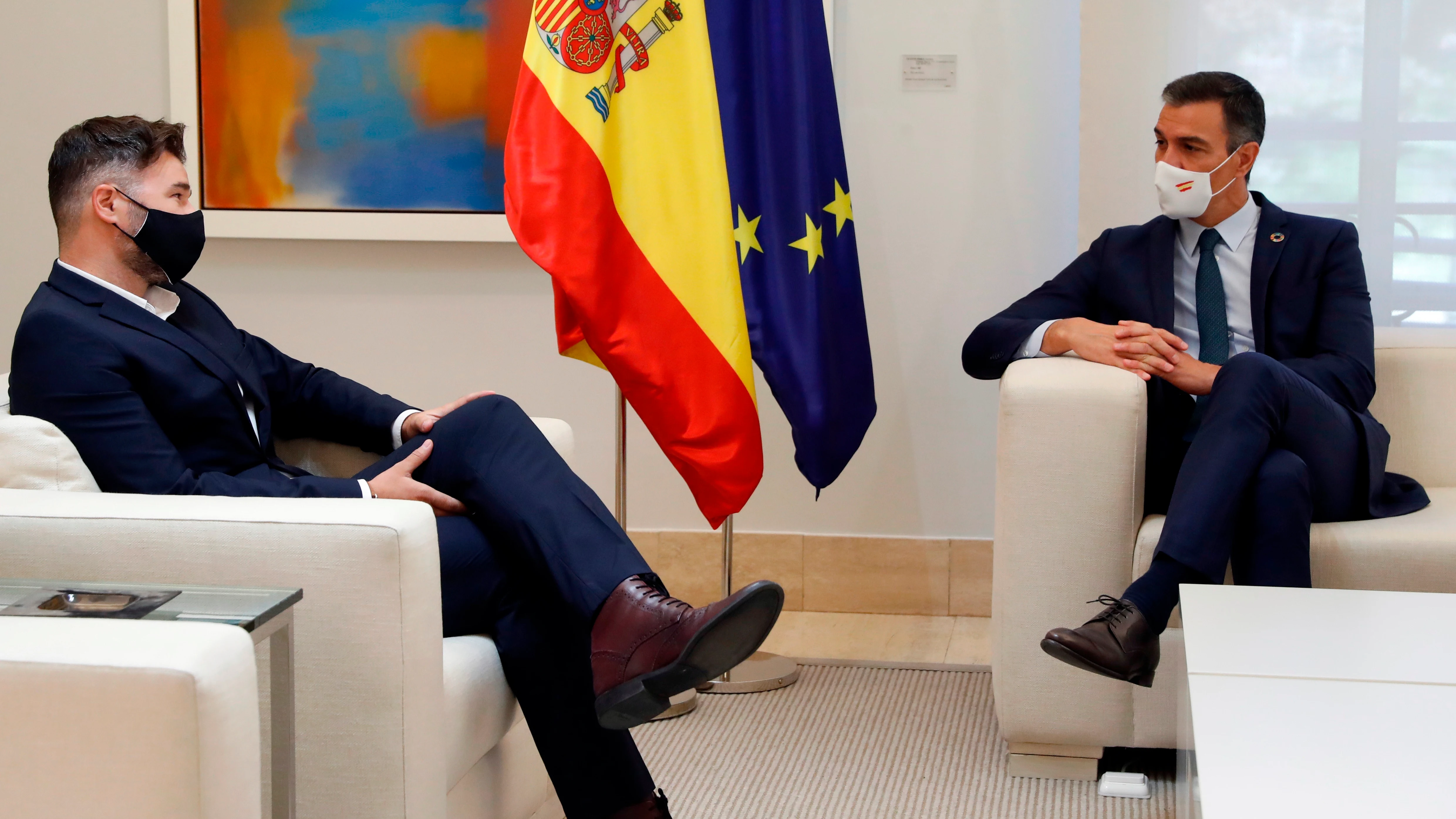 Imagen de archivo de Gabriel Rufián junto a Pedro Sánchez en una reunión en La Moncloa