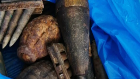 Localizan una bolsa con granadas de mortero en Mataró Localizan una bolsa con granadas de mortero en Mataró