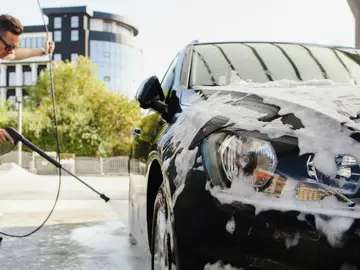 Limpiar el coche es fundamental, más en los tiempos del coronavirus Mantenimiento