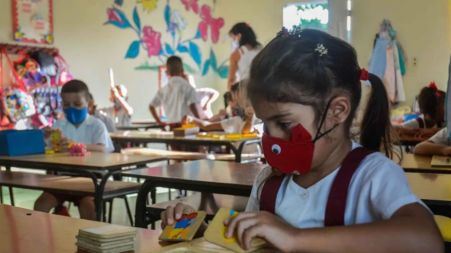 Instrucciones para ir al colegio el primer día de la vuelta al cole Instrucciones para ir al colegio el primer día de la vuelta al cole