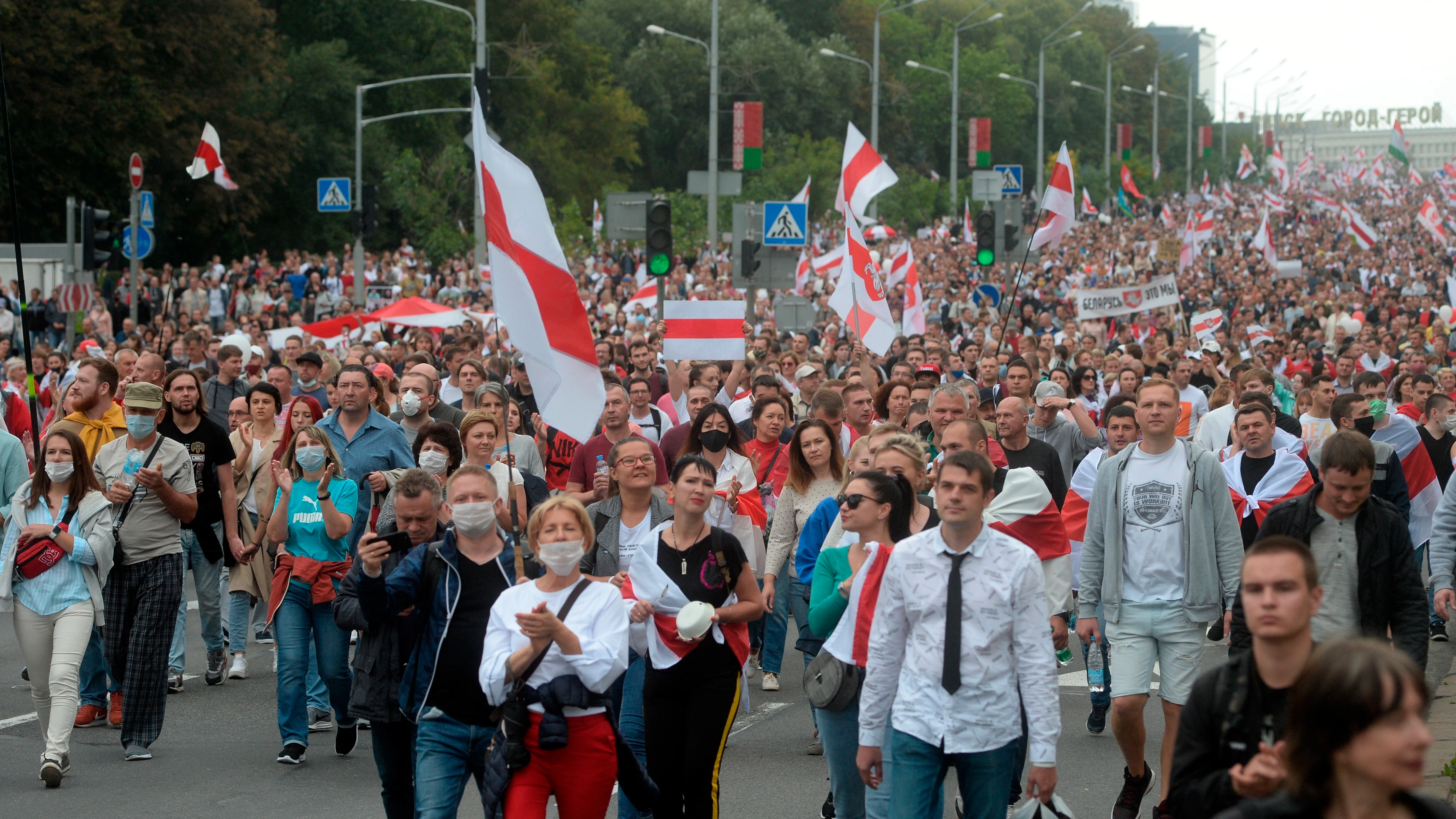 Manifestación de protesta en Minsk contra los resultados de las elecciones presidenciales