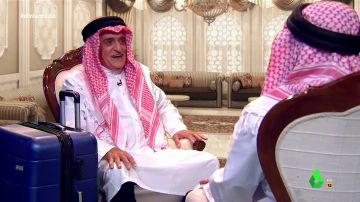 La intima 'conversación' entre Wyoming y el rey Juan Carlos en Abu Dhabi: "¿Qué es eso de trabajar?"