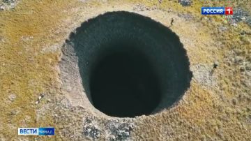Descubren un gran cráter de 50 metros de profundidad en Siberia