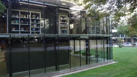 Biblioteca Pública en Retiro Biblioteca Pública en Retiro