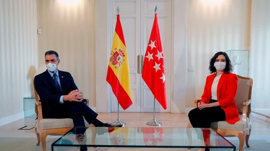 Pedro Sánchez e Isabel Díaz Ayuso se reúnen en la Puerta del Sol de Madrid Pedro Sánchez e Isabel Díaz Ayuso se reúnen en la Puerta del Sol de Madrid