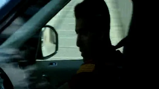 Luis Suárez abandona emocionado la Ciudad Deportiva del Barça tras despedirse de sus compañeros Luis Suárez abandona emocionado la Ciudad Deportiva del Barça tras despedirse de sus compañeros