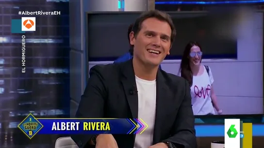 Las románticas palabras de Albert Rivera sobre Malú: "Uno no elige de quién se enamora, aunque yo he elegido bien" Las románticas palabras de Albert Rivera sobre Malú: "Uno no elige de quién se enamora, aunque yo he elegido bien"