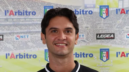 Asesinan a puñaladas en su casa al árbitro Daniele De Santis y a su novia Eleonora Monta Asesinan a puñaladas en su casa al árbitro Daniele De Santis y a su novia Eleonora Monta