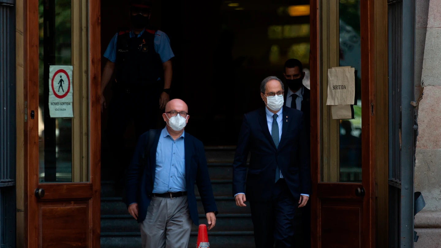 Quim Torra a su salida este miércoles al Tribunal Superior de Justicia de Cataluña Quim Torra a su salida este miércoles al Tribunal Superior de Justicia de Cataluña