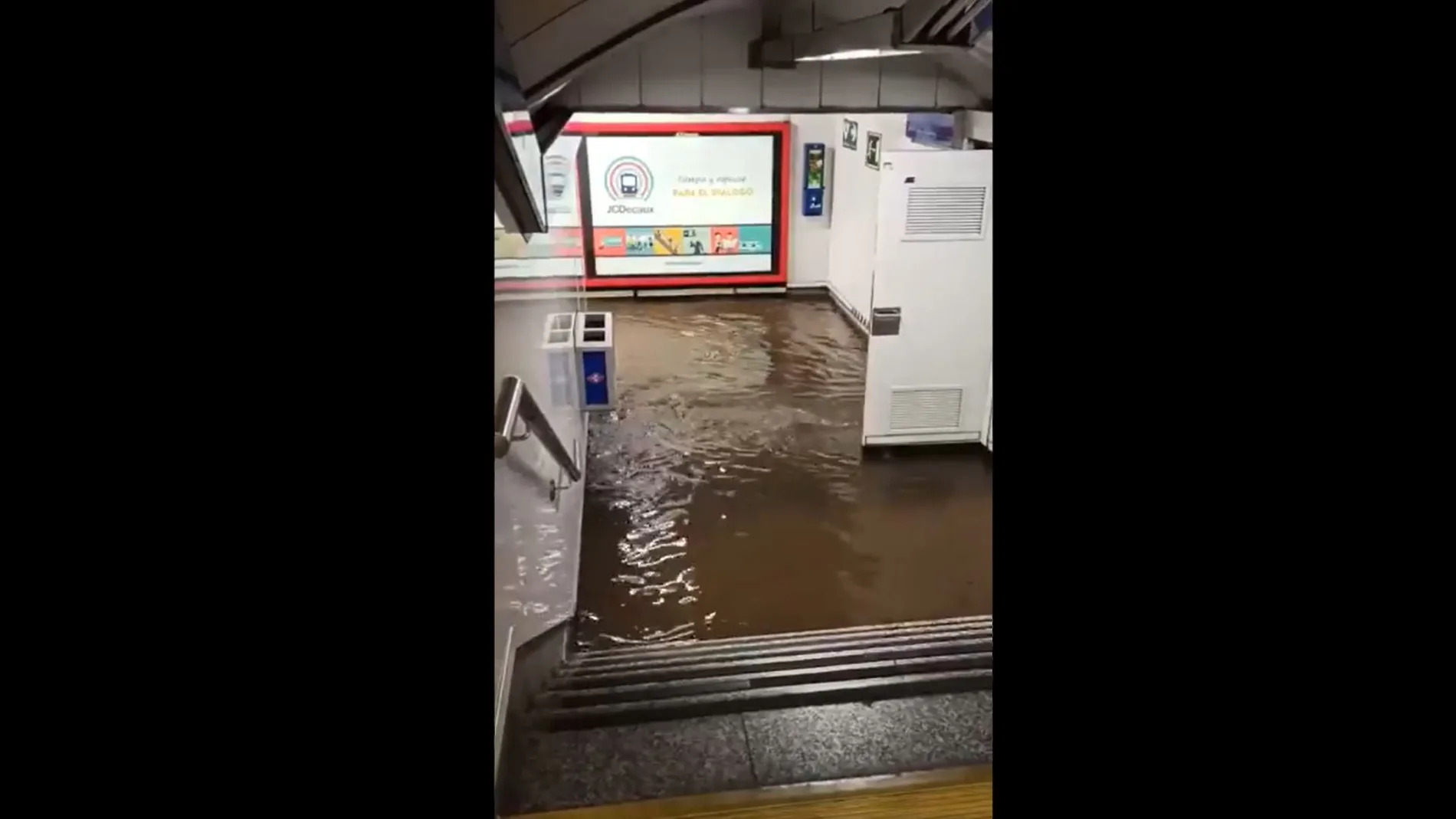 Inundaciones en una estación del Metro de Madrid