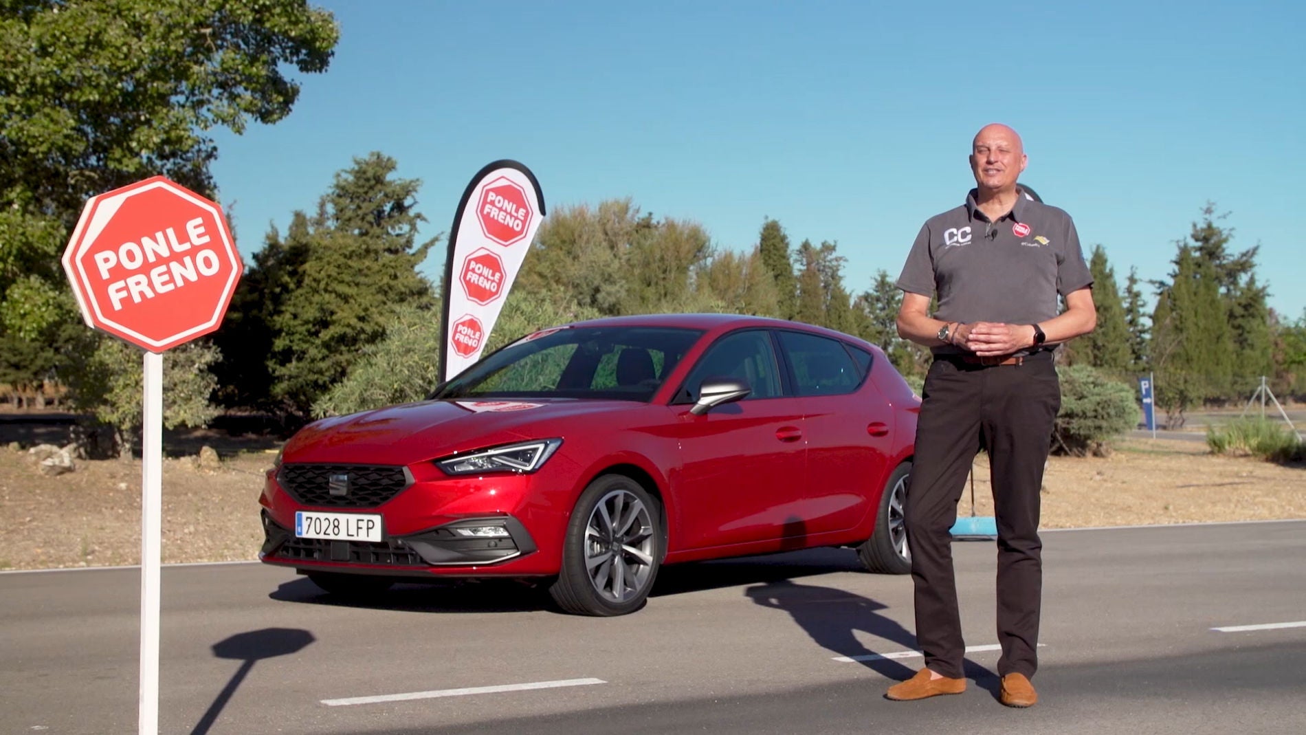 Aunque las ayudas a la conducci&oacute;n modernas ayudan a evitarlos, el sobreviraje y el subviraje a&uacute;n pueden ser un problema