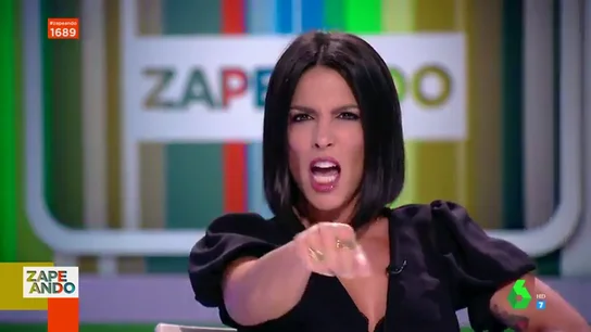 Lorena Castell se marca un Lola Flores en pleno directo de Zapeando: asó clava su imitación de La Faraona Lorena Castell se marca un Lola Flores en pleno directo de Zapeando: asó clava su imitación de La Faraona