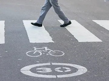 Paso de cebra en ciudad Paso de cebra en ciudad