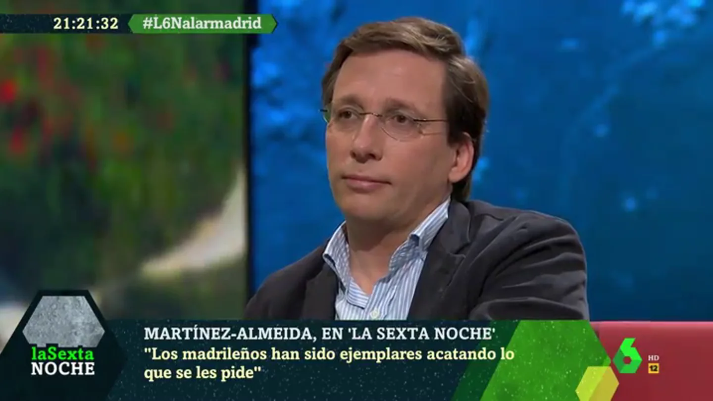 Almeida acusa a Sánchez de imponer "un 155 sanitario": "Dio tres opciones: hacer lo que digo; hacer lo que digo y hacer lo que digo" Almeida acusa a Sánchez de imponer "un 155 sanitario": "Dio tres opciones: hacer lo que digo; hacer lo que digo y hacer lo que digo"