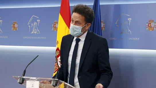 Edmundo Bal en rueda de prensa Edmundo Bal en rueda de prensa