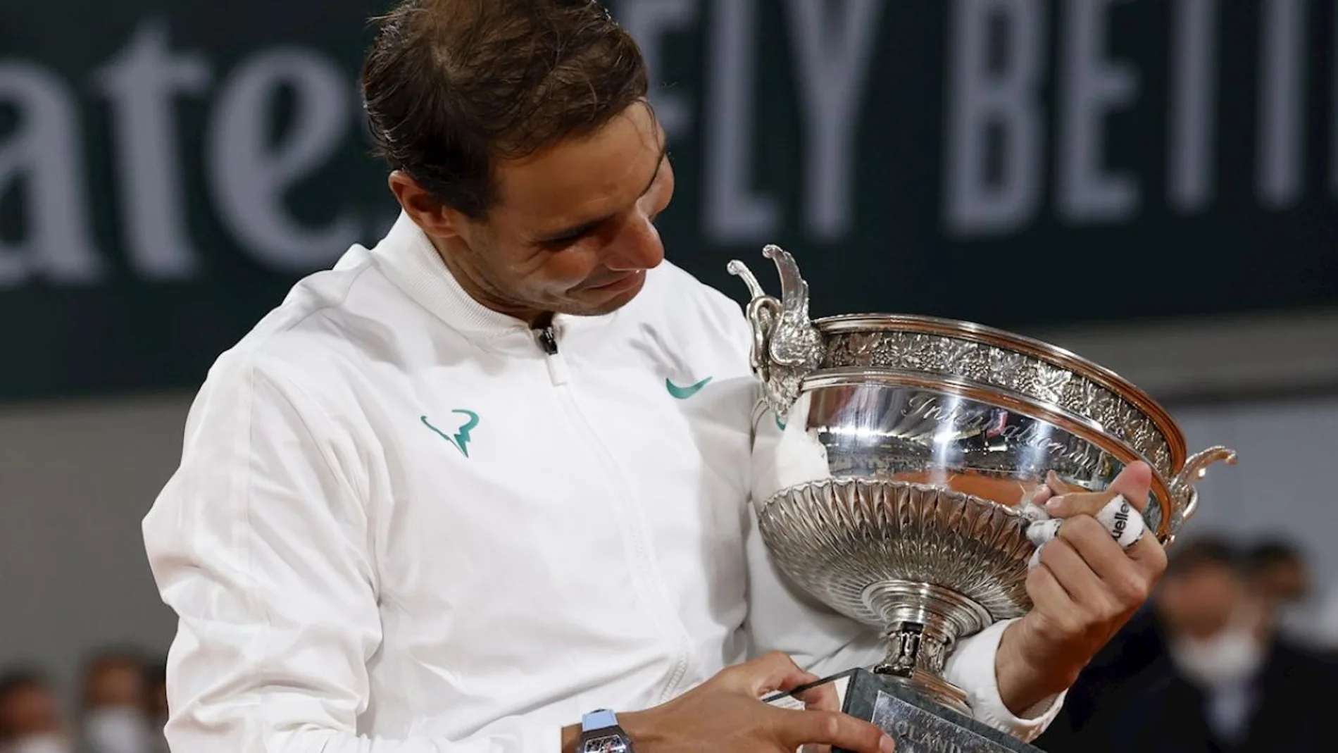 laSexta Deportes (11-10-20) Legendario Rafa Nadal: gana su 13º Roland Garros tras arrollar a Djokovic en la final