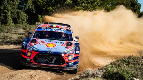 El doblete de Hyundai les da el liderato   El doblete de Hyundai les da el liderato