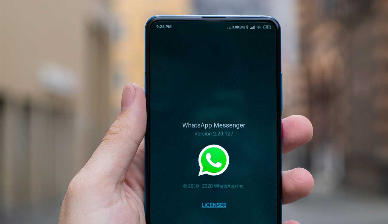Libera espacio de WhatsApp