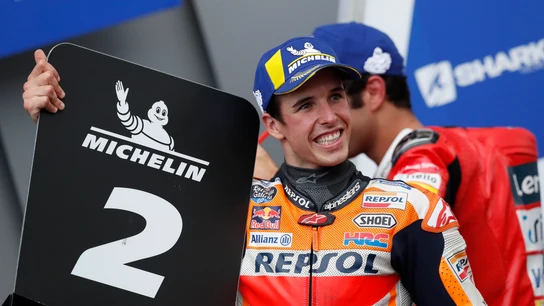 Alex Márquez logra su primer podio en MotoGP El español se reivindica ante las críticas por su fichaje por Honda