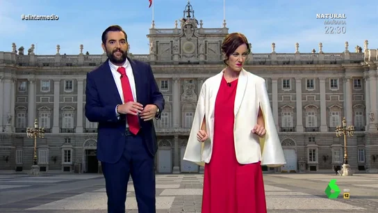 Cristina Gallego y Dani Mateo escenifican cómo fue la preparación del encuentro entre Isabel Díaz Ayuso y Pedro Sánchez. El vídeo que destapa cómo Ayuso 'preparó' su primer encuentro con Sánchez: "Lo mando fuera de Madrid de una patada y luego le denuncio por saltarse el estado de alarma"
