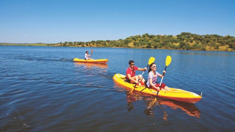En canoa por el lago Alqueva
