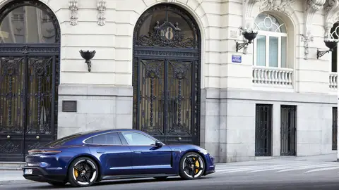 Porsche Taycan Turbo S Porsche Taycan Turbo S