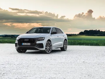 Audi Q8 TFSIe quattro Audi Q8 TFSIe quattro