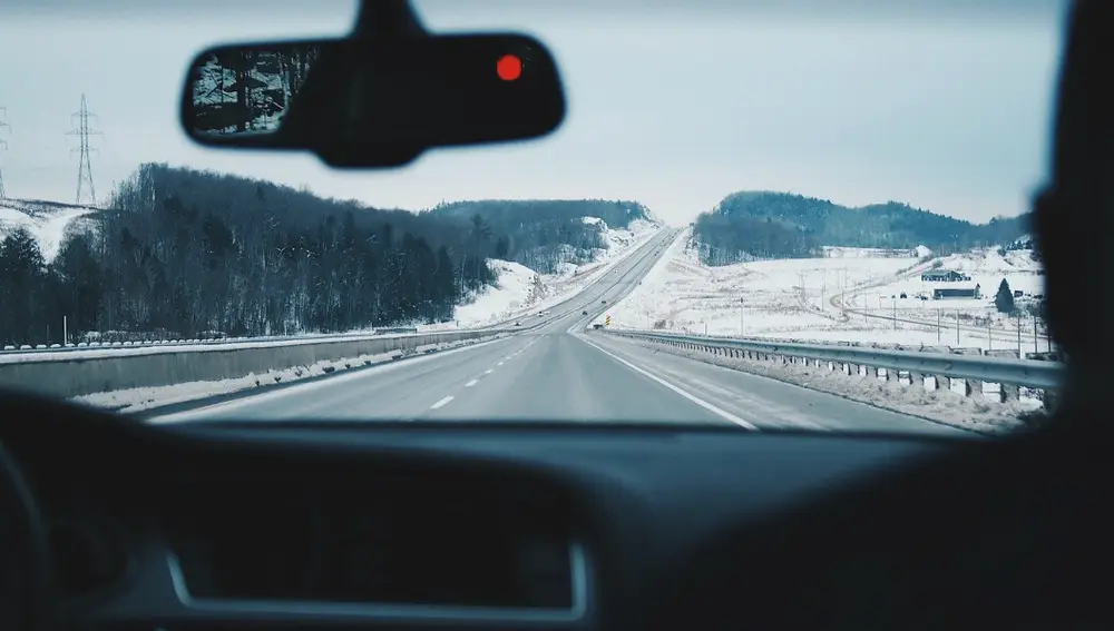 ¿Cuál debe ser la temperatura adecuada de tu coche en invierno?
