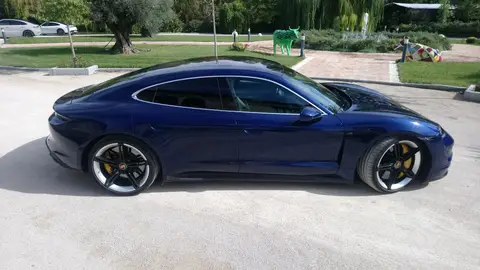 Porsche Taycan Turbo S Porsche Taycan Turbo S