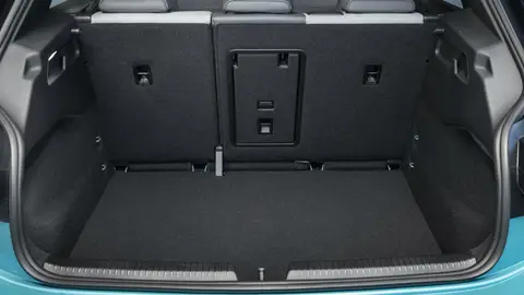 El maletero es ligeramente superior al que vemos en el Golf Volkswagen ID.3