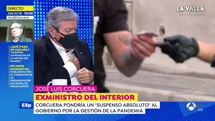 El susto del exministro Corcuera en pleno directo de Espejo Público: "Me ha funcionado el desfibrilador"