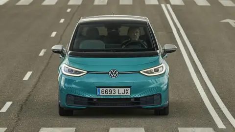Las líneas se mantienen bastante simples y sin florituras especiales Volkswagen ID.3