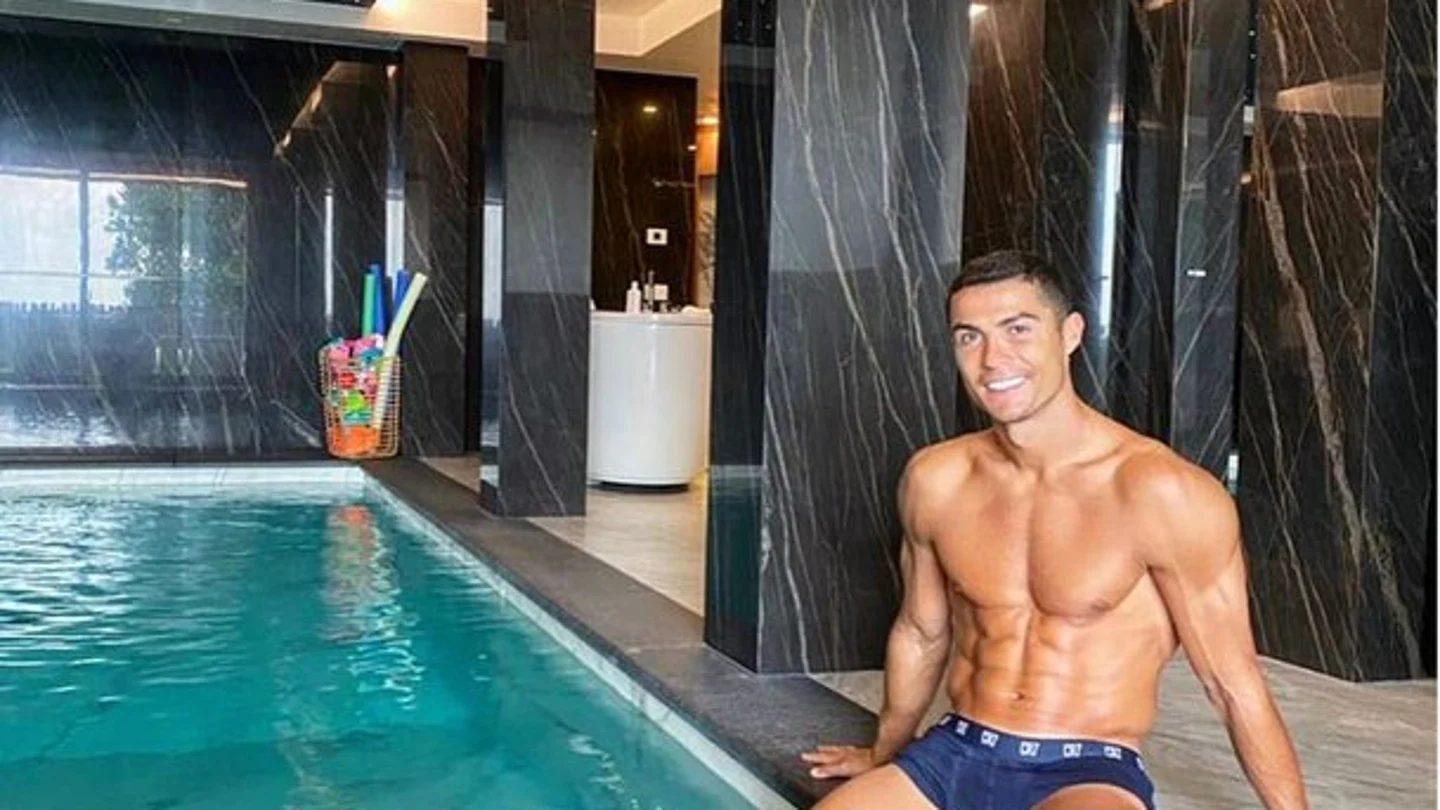 Cristiano Ronaldo Cristiano Ronaldo