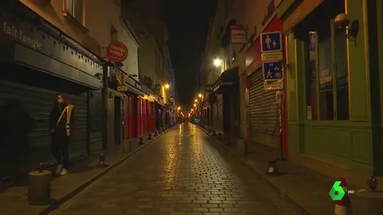 Imagen de una calle de París RestImagen de una calle de Parísricciones