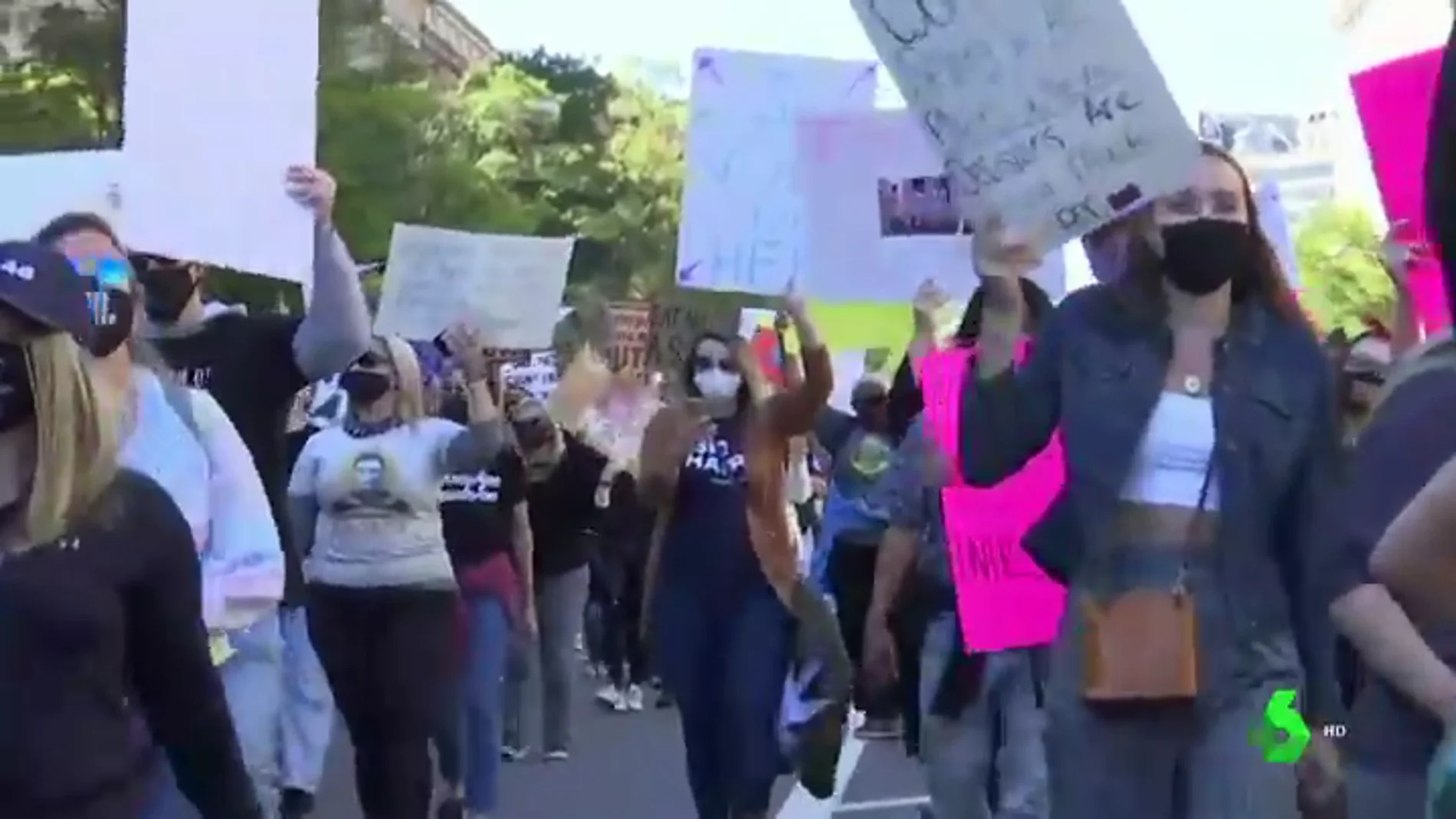 Nueva 'marcha de las mujeres' en EEUU: protestan contra Amy Barret, magistrada designada por Trump contraria al aborto 
