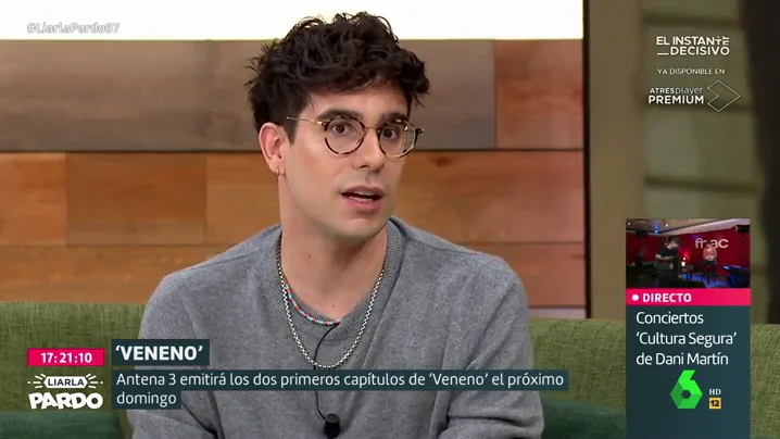 Los Javis, emocionados por cómo su serie 'Veneno' ha ayudado a una joven: "Nos dijo que le había dado valentía para operarse"