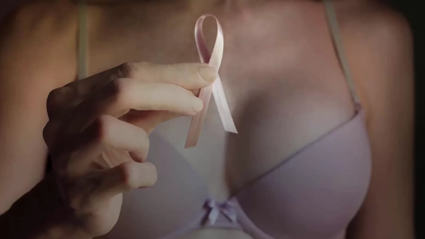 Cáncer de mama: cómo hacer una autoexploración mamaria paso a paso Cáncer de mama: cómo hacer una autoexploración mamaria paso a paso