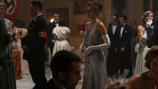 Irene Escolar, en una escena de 'Dime quién soy' Irene Escolar, en una escena de 'Dime quién soy'