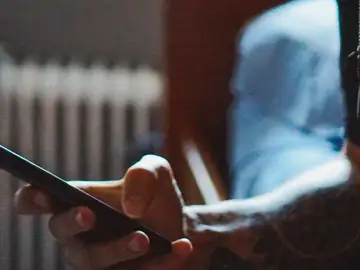 Encender y apagar los radiadores con el móvil Encender y apagar los radiadores con el móvil