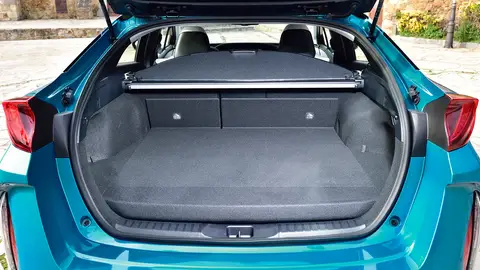 Toyota Prius PHEV Toyota Prius PHEV