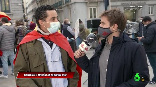 La pregunta de Pablo Ibarburu a un votante de Vox que critica a España: "¿Y por qué te gusta tanto este país entonces?" La pregunta de Pablo Ibarburu a un votante de Vox que critica a España: "¿Y por qué te gusta tanto este país entonces?"