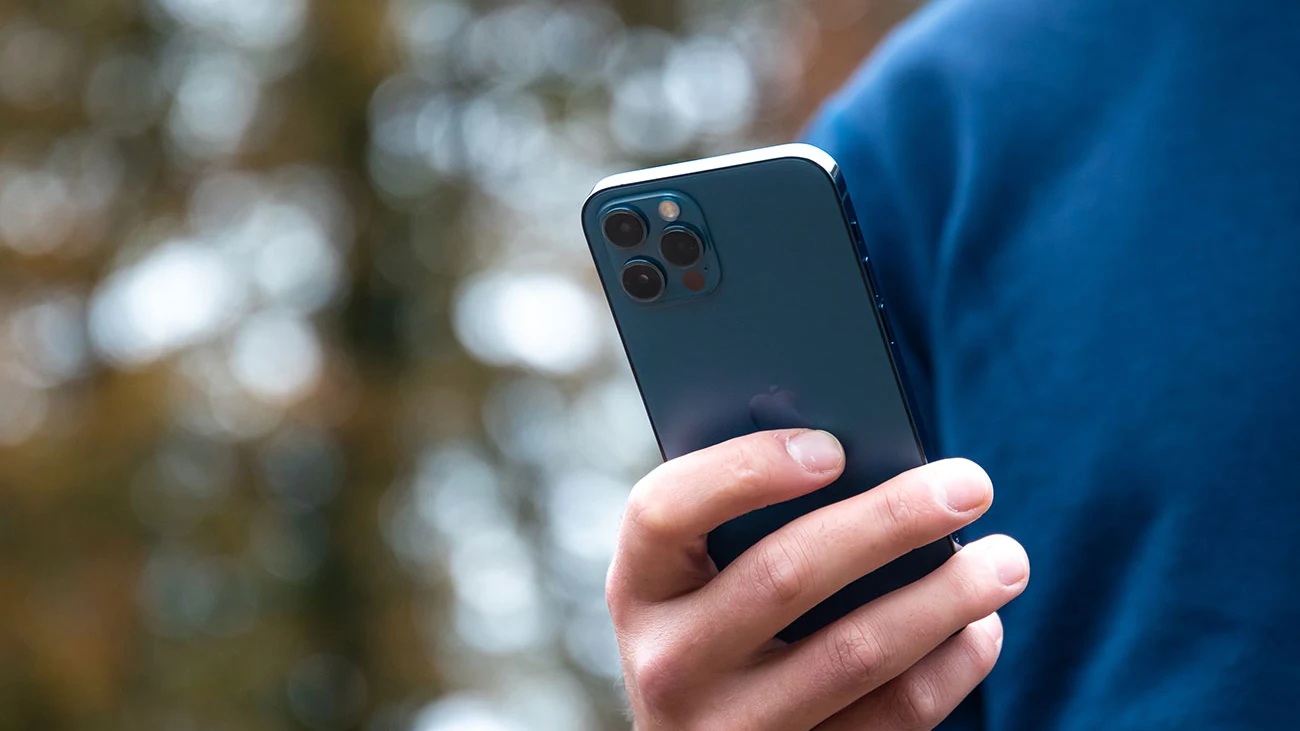 iPhone 12 Pro iPhone 12 Pro