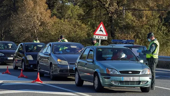 Control en el límite entre Madrid y Castilla y León Control en el límite entre Madrid y Castilla y León el pasado puente de Todos los Santos