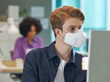 LG PuriCare Wearable Air Purifier LG PuriCare Wearable Air Purifier