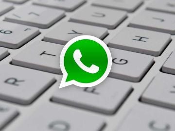 Controla WhatsApp web sin levantar las manos del teclado
