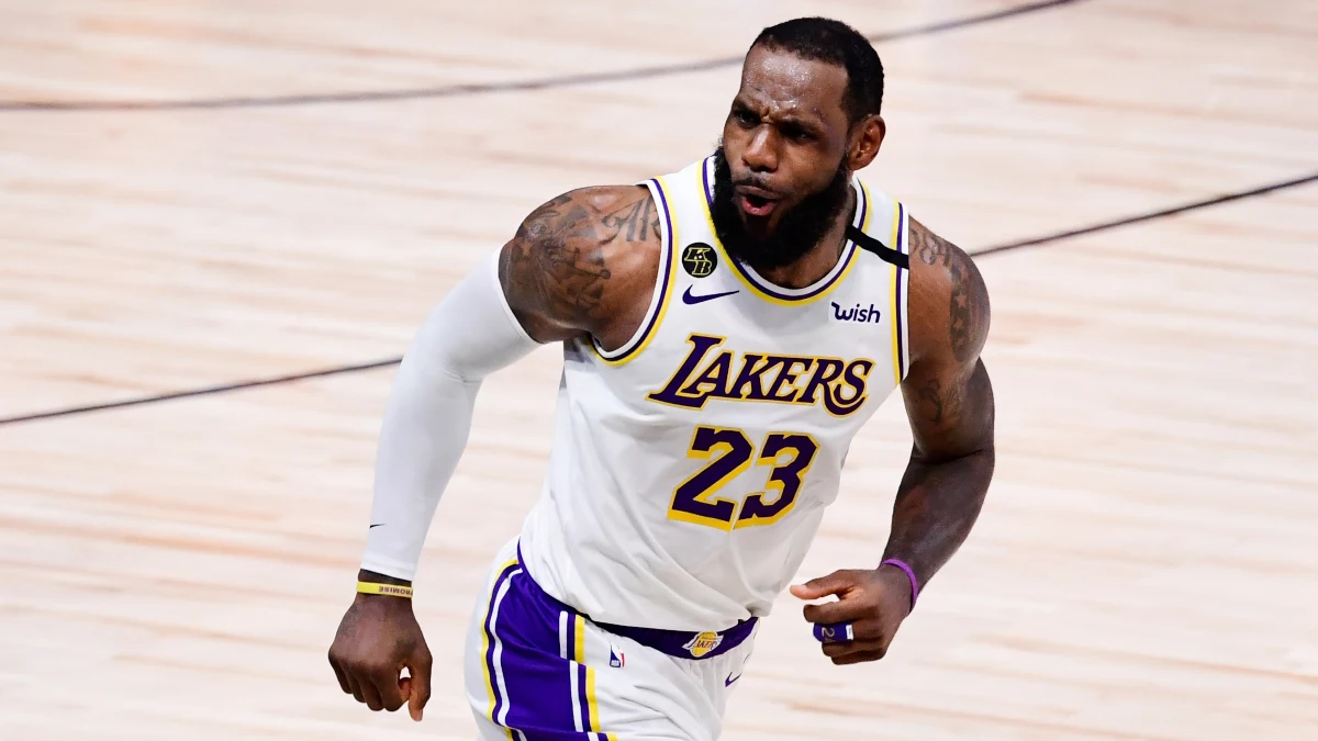 LeBron James, con los Lakers